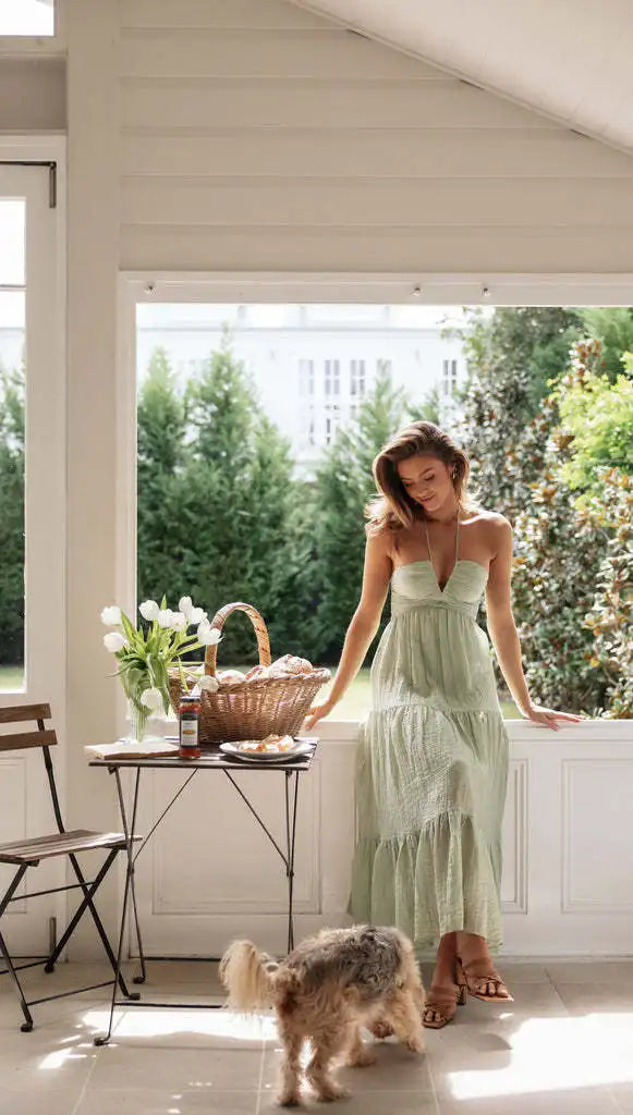 FLORAL BOHO SLEEVELESS MAXI DRESS