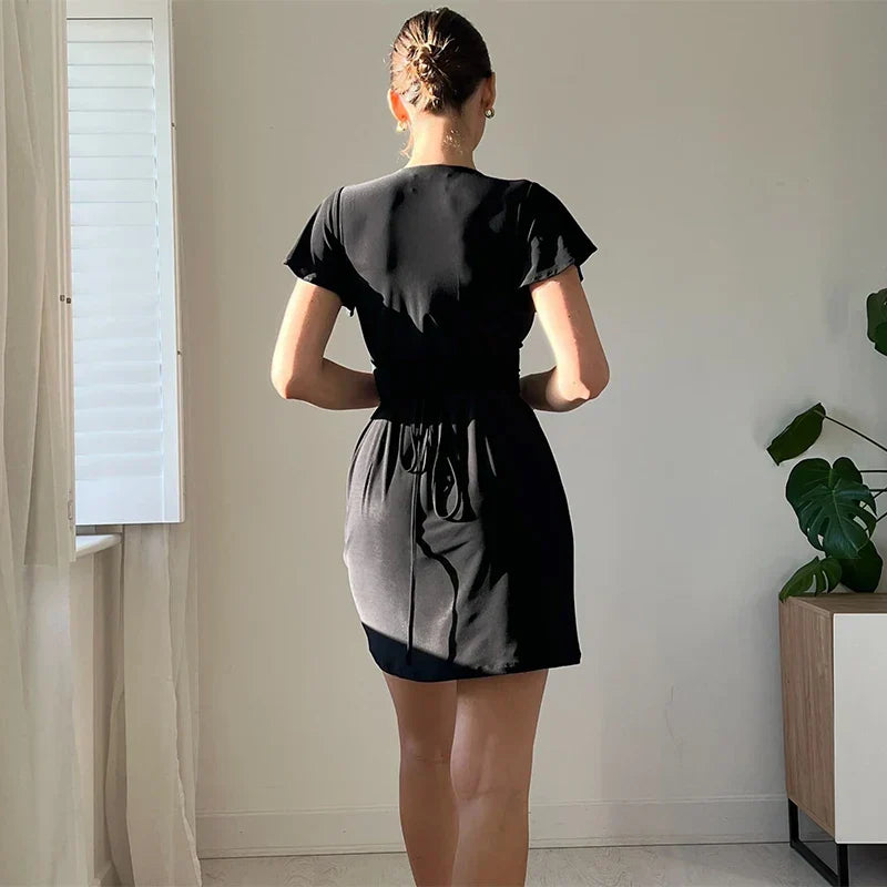 BLACK OYSTER V-NECK MINI DRESS